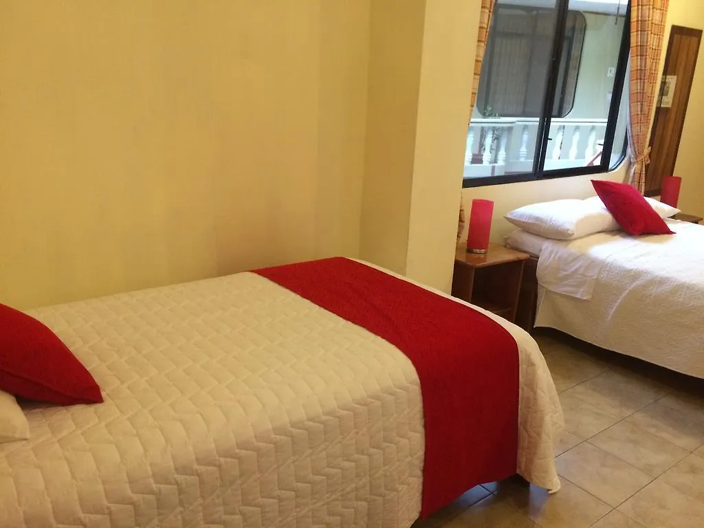 Hotel Red Booby Puerto Ayora