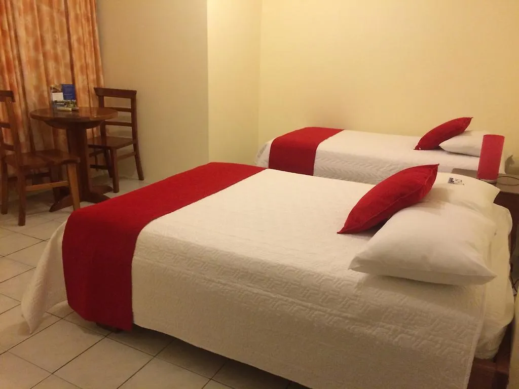 Hotel Red Booby Puerto Ayora  2*, Puerto Ayora (Galapagos Islands) Ecuador
