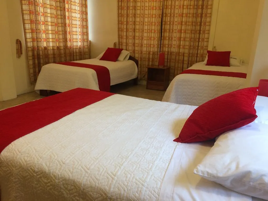 Hotel Red Booby Puerto Ayora